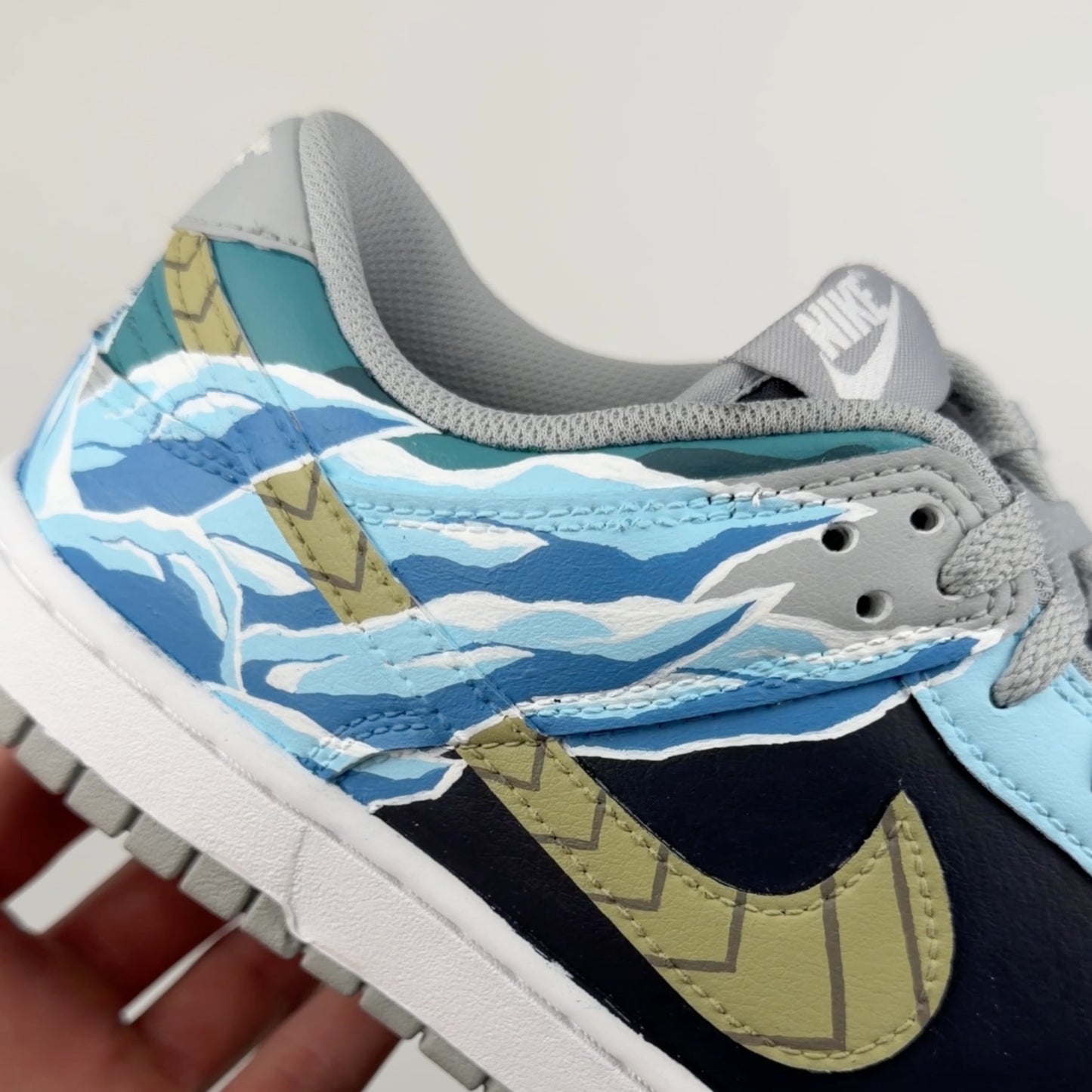 Captain 10 Dunks